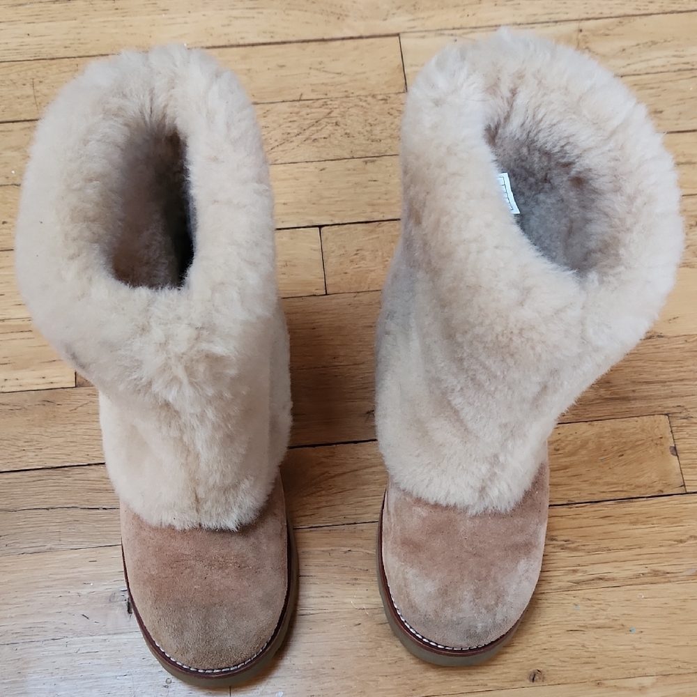 UGG Tan Sheepskin Winter Boots